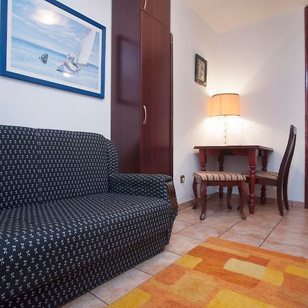Hotel Vila Lux Budva Ngoại thất bức ảnh