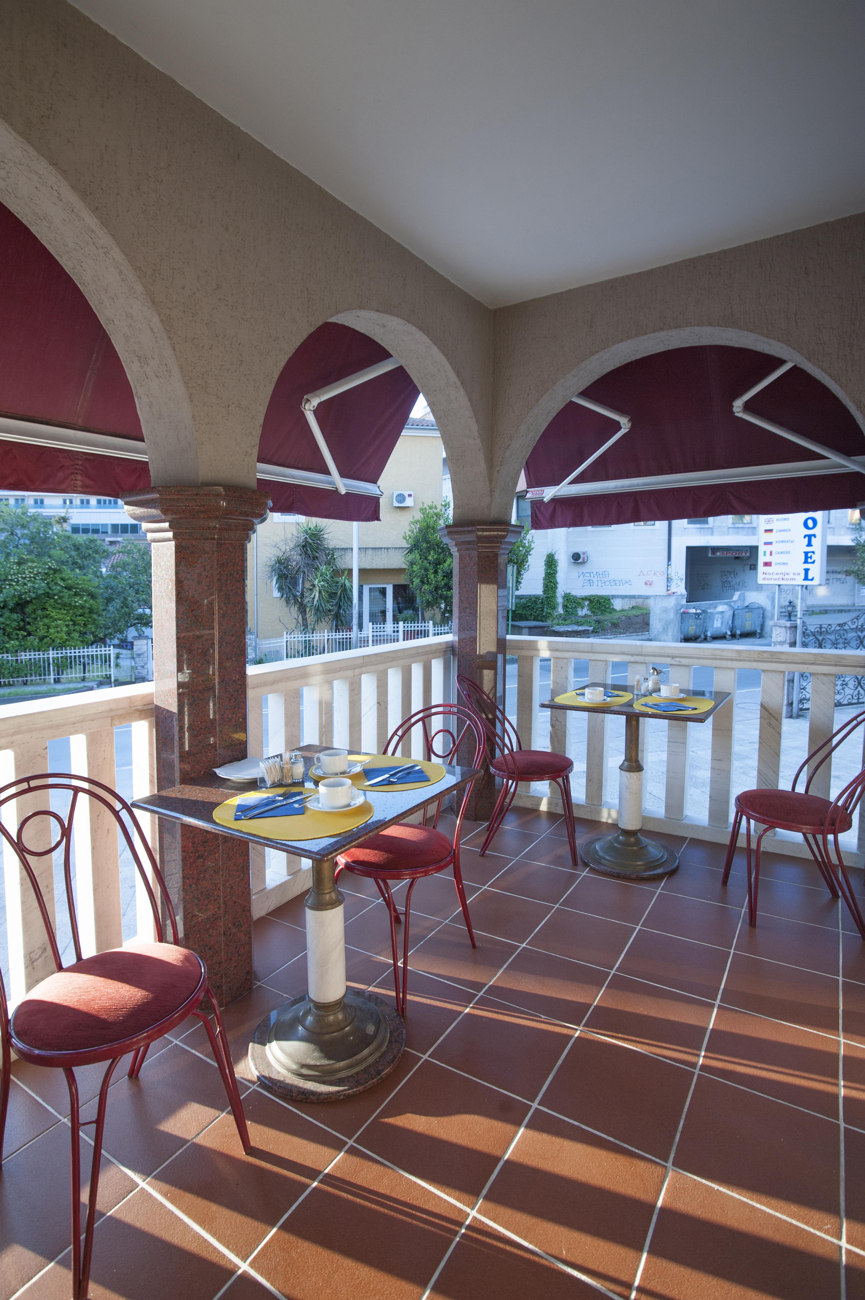Hotel Vila Lux Budva Ngoại thất bức ảnh