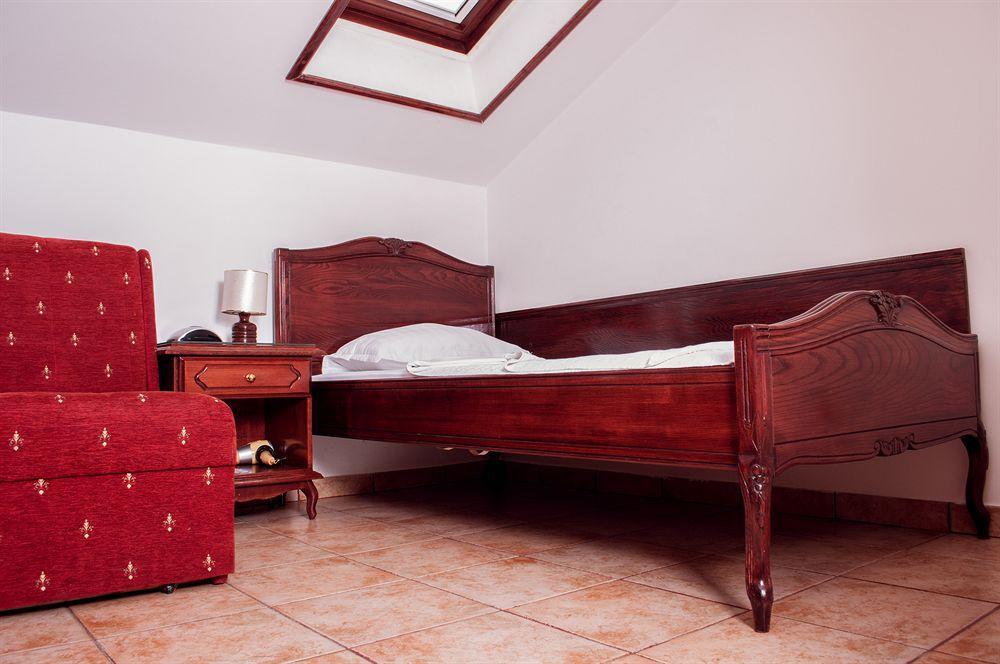 Hotel Vila Lux Budva Ngoại thất bức ảnh