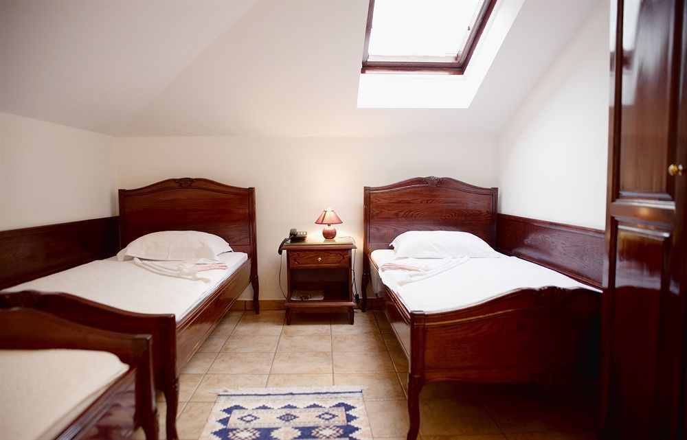 Hotel Vila Lux Budva Ngoại thất bức ảnh
